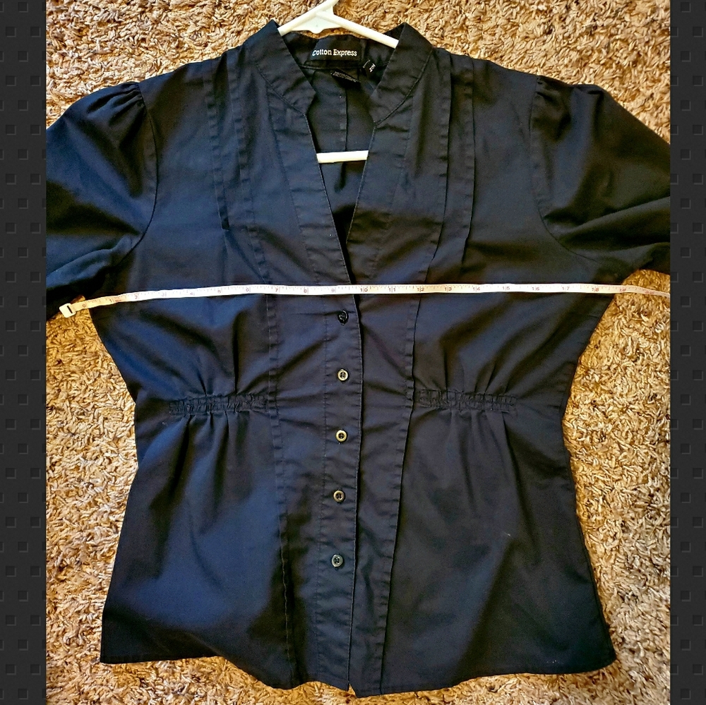 Cotton Express Mock Collar Ruched Black Button-up